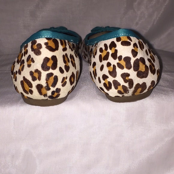 INC Palomeleo Leopard Ballet Flats - Picture 5 of 8